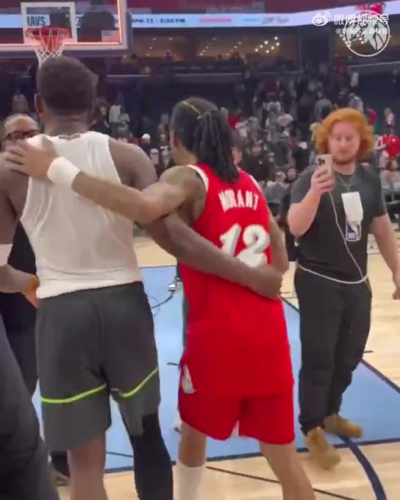 狼王&槍王惺惺相惜！華子賽后與莫蘭特相互致意！