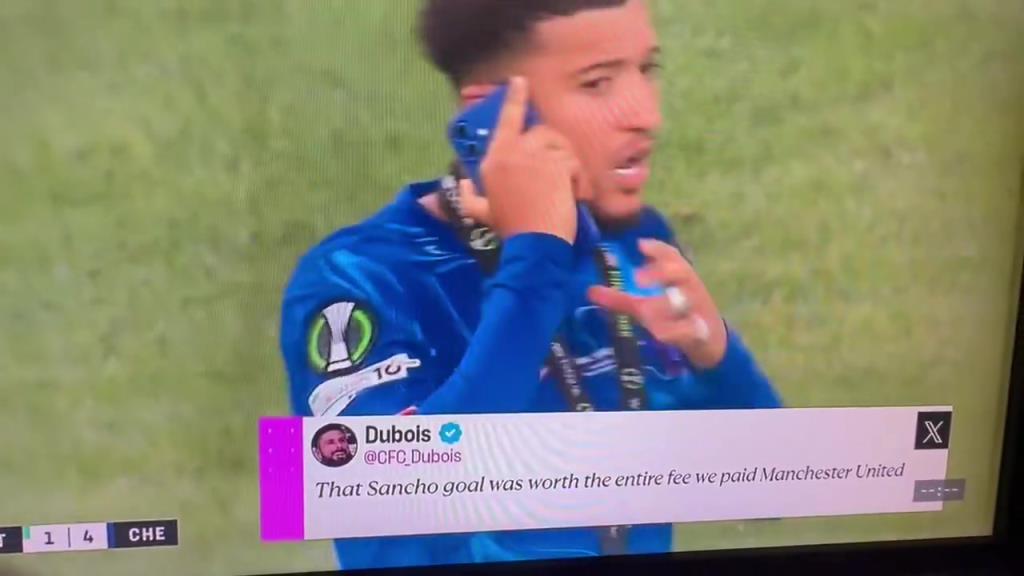 直接攤牌！桑喬賽后在場上煲電話粥，大聲說自己不回曼聯(lián)